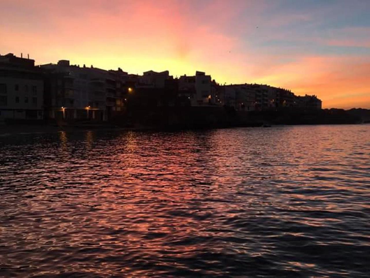 Apartamentos Els Pescadors L' Escala Eksteriør bilde